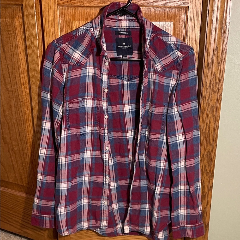 American Eagle Outfitters Red and Blue Plaid Button Down Shirt